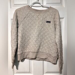 Patagonia quilted sweater - women’s size small